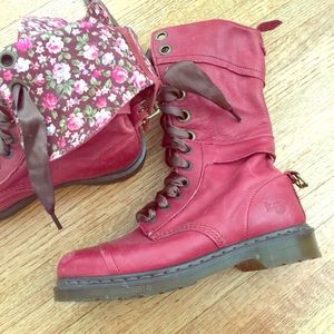Dr. Martens size 10 lace up boots
